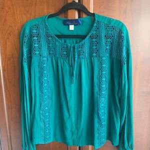 Gorgeous green and comfortable blouse.
